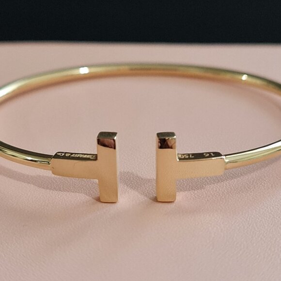 T bangle side slide bangle gold 18k - Picture 4 of 8